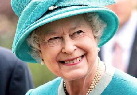Regina Marii Britanii a cerut subvenţii pentru energie din fondul pentru săraci 