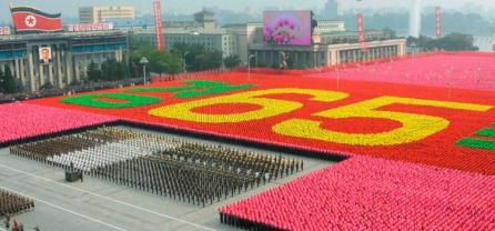 Paradă grandioasă în Coreea de Nord, la 65 de ani de la înfiinţarea Partidului Comunist