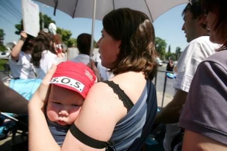 PE a decis prelungirea concediului maternal la 20 de săptămâni