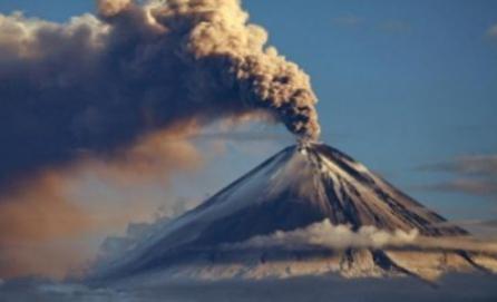 Vulcanul Merapi, din Indonezia, a erupt din nou