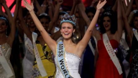 Americanca Alexandria Mills este noua Miss World 2010 (Video)