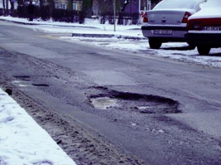 The Guardian: Autostrăzile din România sunt ca vampirii