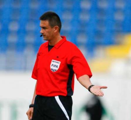 Balaj arbitrează Rapid - Steaua, Deaconu la CFR - Dinamo