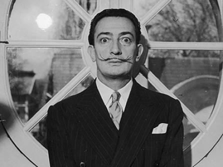 Salvator Dali are cele mai cunoscute mustăţi din lume. Vezi cine îl urmează în top