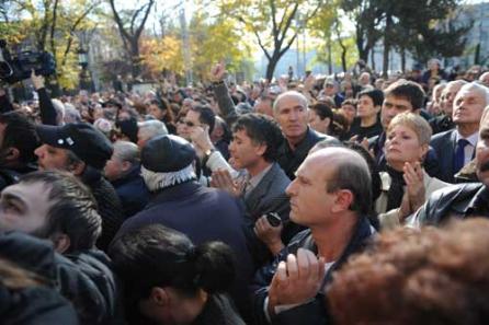 Adrian Păunescu, omagiu la Ateneu 18410410