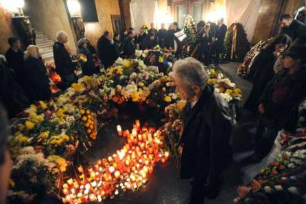 Adrian Păunescu, omagiu la Uniunea Scriitorilor 18410379
