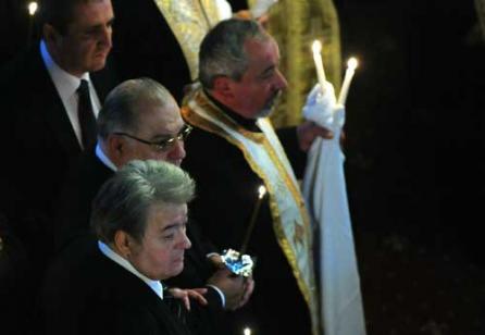 Adrian Păunescu, slujba de la biserica Boteanu
