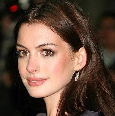 Anne Hathaway nu crede că Botox-ul este o soluţie bună