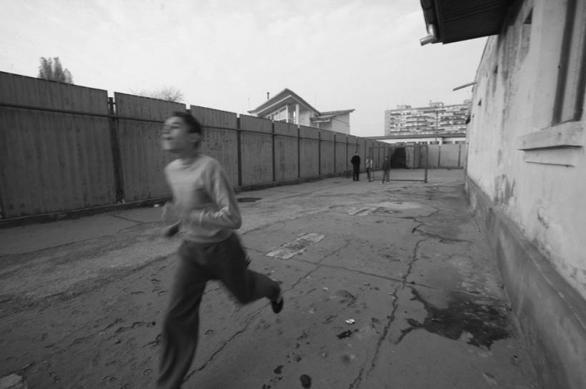 Ciudata poveste a lui Andrei 18411140