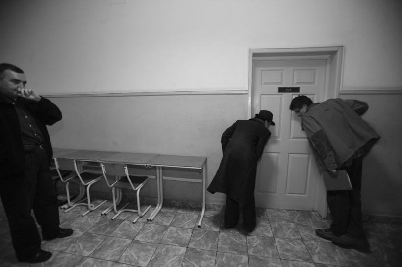 Ciudata poveste a lui Andrei 18411146