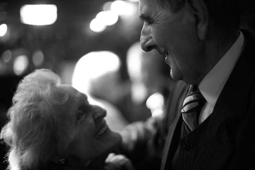 Pensionarii, dependenti de stat 18411162