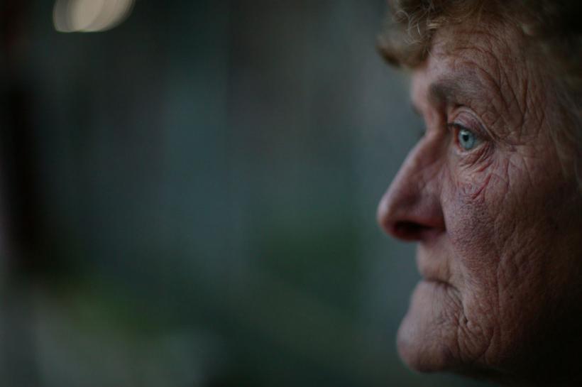 Pensionarii, dependenti de stat 18411187