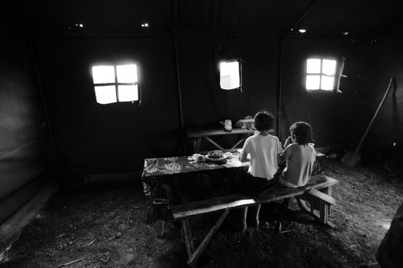 Tabăra de sinistraţi din Spanţov 18411212