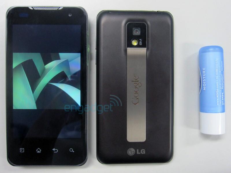 Zvonuri care aşteaptă lansarea comercială: Nexus S şi LG Star