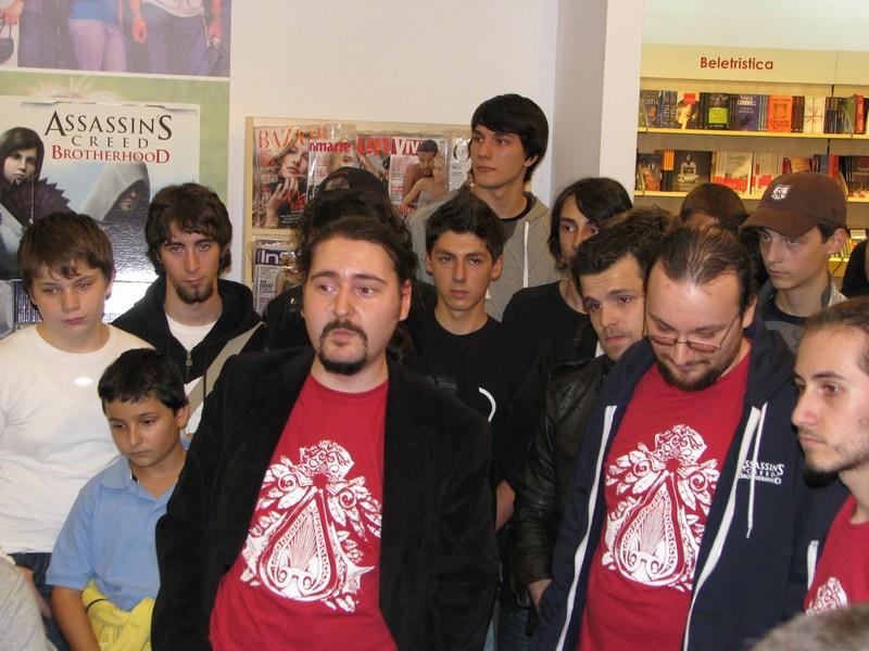 Imagini de la lansarea Assassin's Creed 2: Brotherhood în România 18411966