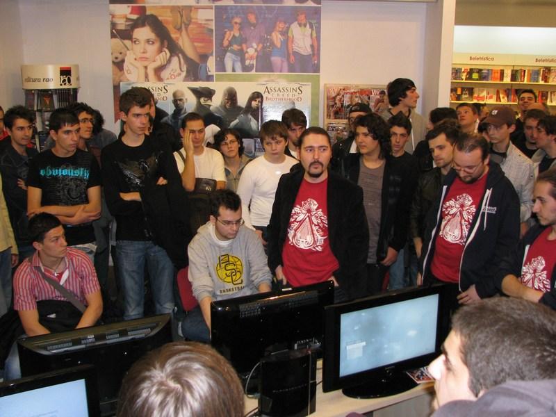 Imagini de la lansarea Assassin's Creed 2: Brotherhood în România 18411969