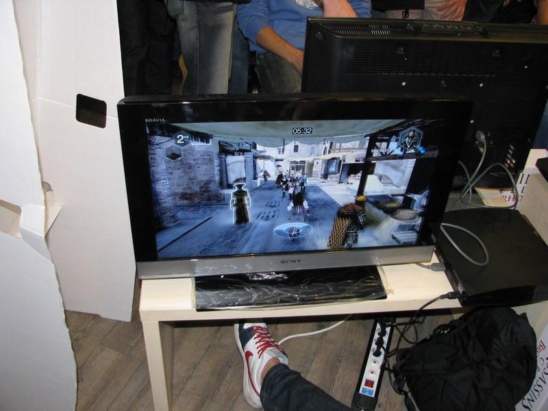 Imagini de la lansarea Assassin's Creed 2: Brotherhood în România 18411980