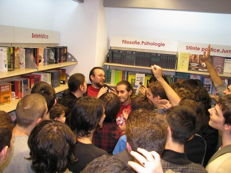 Imagini de la lansarea Assassin's Creed 2: Brotherhood în România 18411993