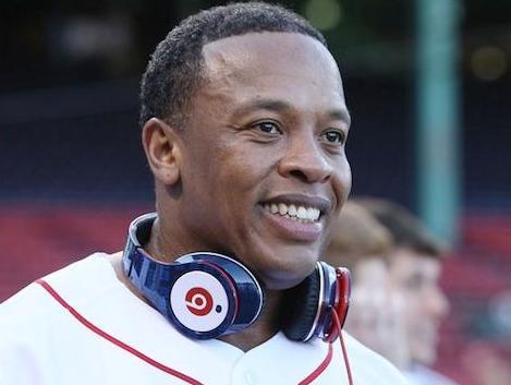 Dr. Dre îşi încheie cariera de rapper