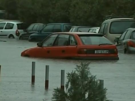 Ploile fac ravagii în Croaţia: Zeci de case, inundate în Dubrovnik