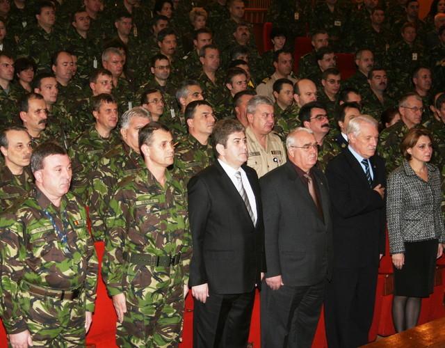Imagini de la ceremoniile de comemorare 18412393