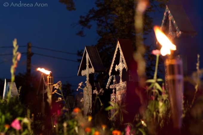 "Cântecele din Cimitirul Vesel” 18412720