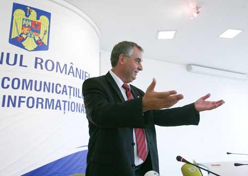 Statul vrea un miliard de euro pe acţiunile Romtelecom