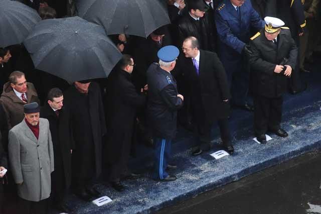 1 decembrie 2010 18413334