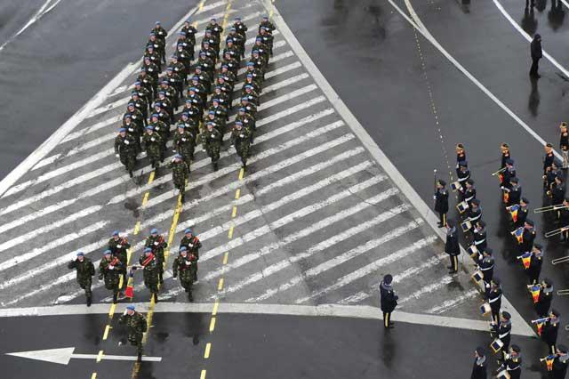 1 decembrie 2010 18413337