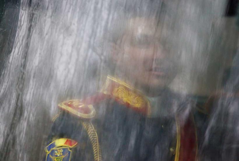 1 decembrie 2010 18413405