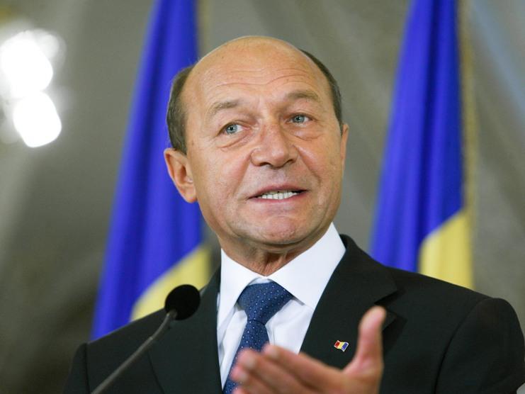 Traian Băsescu nu participă la ceremoniile de 1 Decembrie