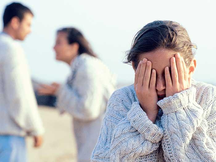 Divorţul părinţilor poate frânge inima copiilor la propriu