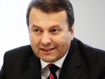 Ialomiţianu: Veniturile bugetarilor nu vor fi majorate în 2011, dacă legea salarizării nu se adoptă