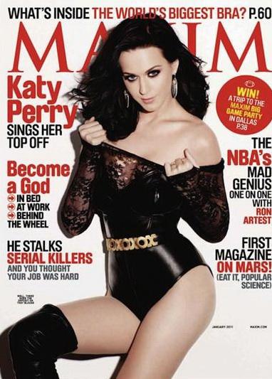 Katy Perry îşi arată nurii în Maxim