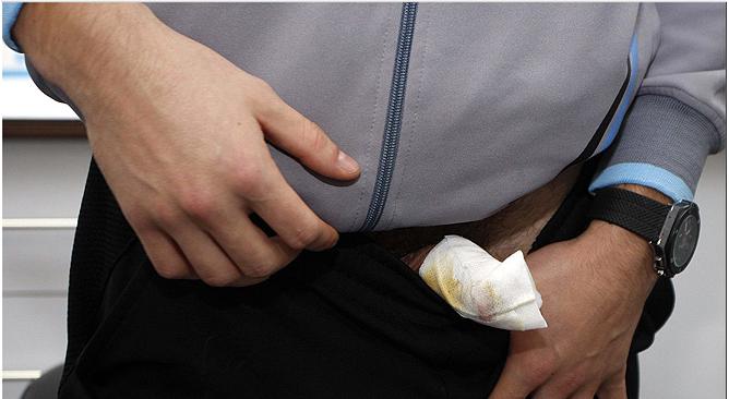 Portarul lui Espanyol B, Bogdan Dinu Moldovan, şi-a rupt prepuţul! 18414280