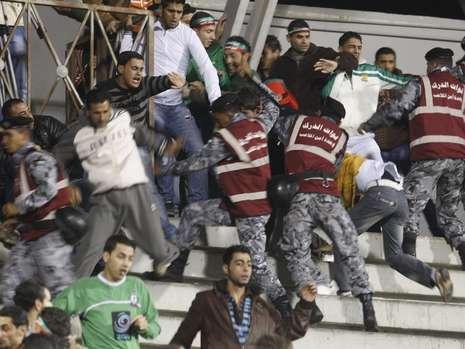 250 de răniţi la un meci din Iordania (video)