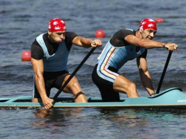 Dumitrescu şi Mihalachi, sportivii anului la FR de Kaiac-Canoe
