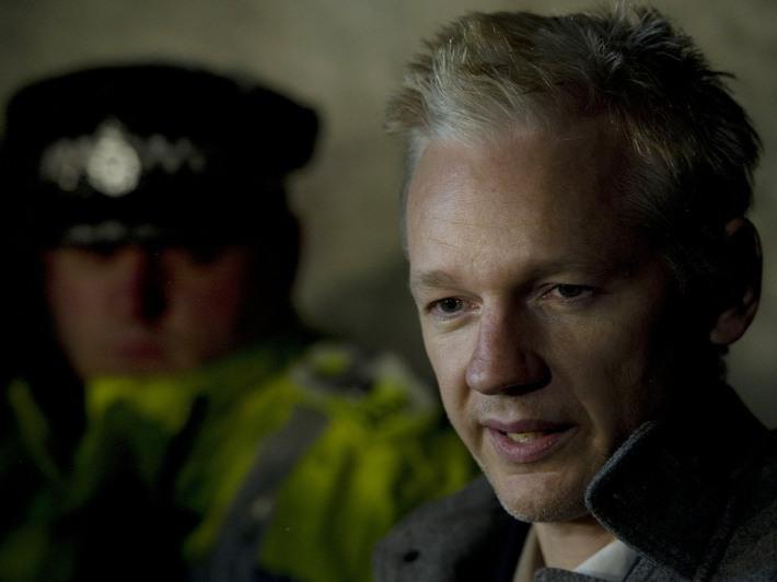 Assange: Mă îngrijorează o eventuală extrădare în SUA