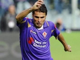 Fiorentina neagă contactul cu vreun club pentru cedarea lui Mutu