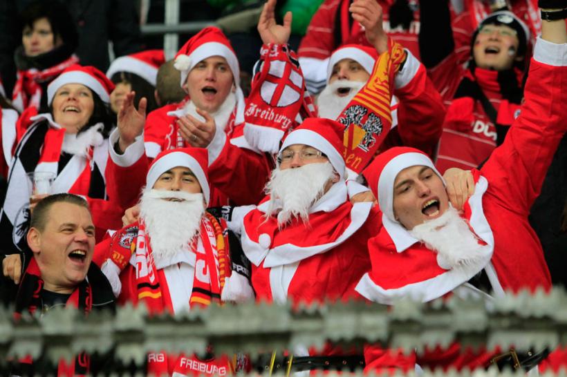 Aşteptându-l pe Moş Crăciun 18415757