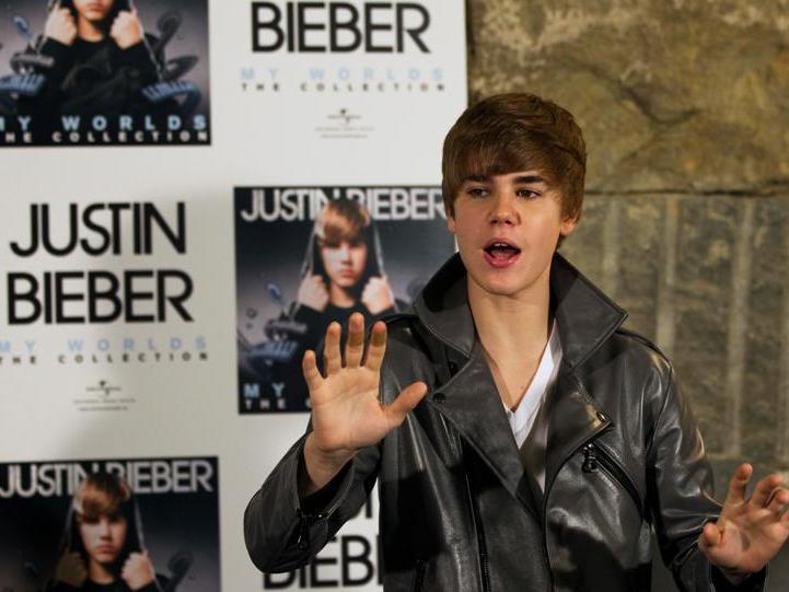 Justin Bieber vrea să ajute orfanii din România