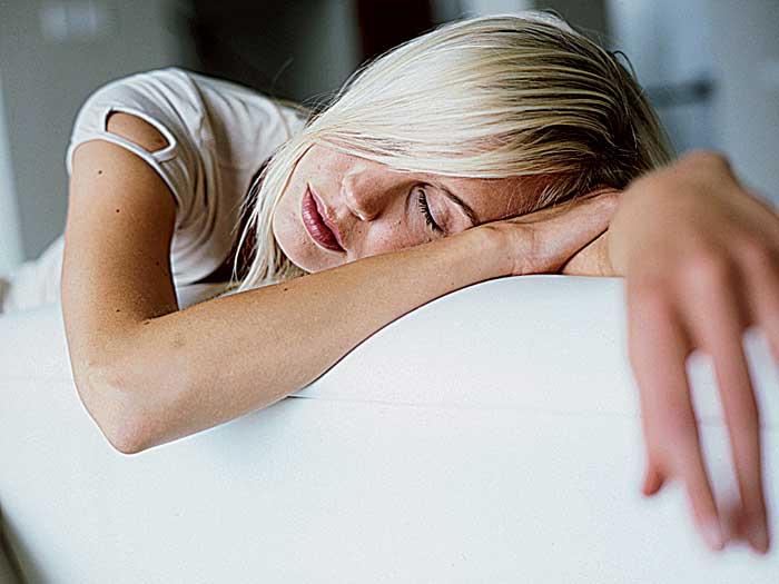 Somnul, cel mai eficient tratament cosmetic