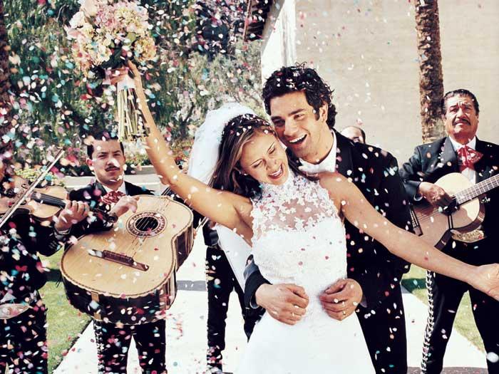 Nunta în 2011: mariachi în loc de lăutari şi karaoke pentru invitaţi