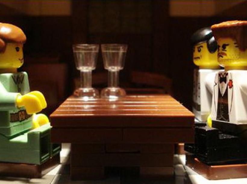 Scene din "Twilight", "" "Inception" şi "James Bond", în varianta LEGO 18417257