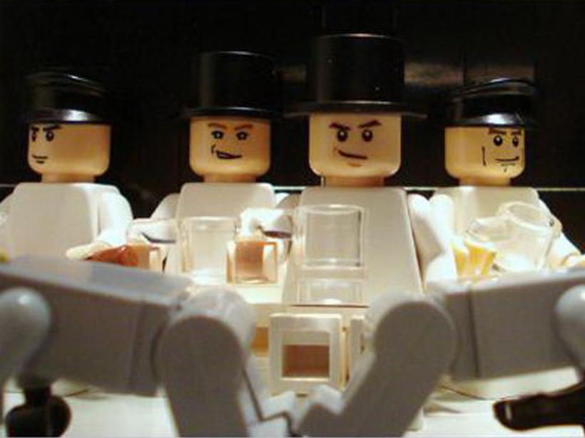 Scene din "Twilight", "" "Inception" şi "James Bond", în varianta LEGO 18417266