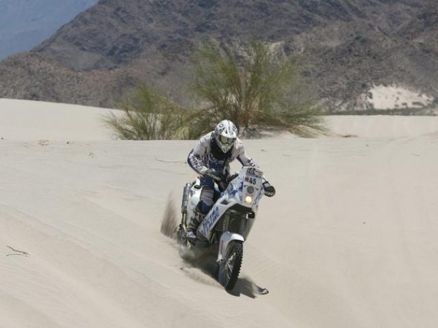 Gyenes a terminat Dakar 2011 pe locul 17 la clasa moto