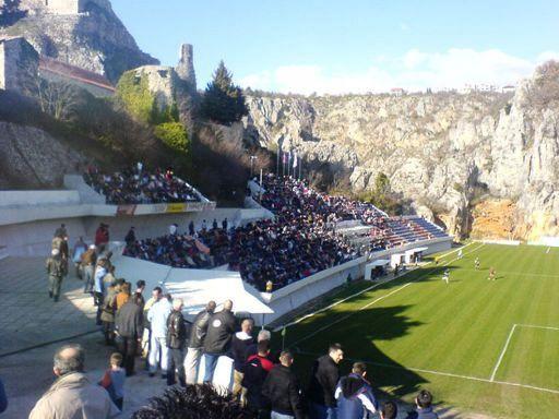 Acestea sunt cele mai ciudate stadioane ale lumii! 18417807