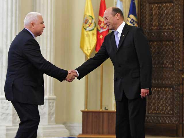 Petre Lăzăroiu l-a scos basma curată pe Băsescu