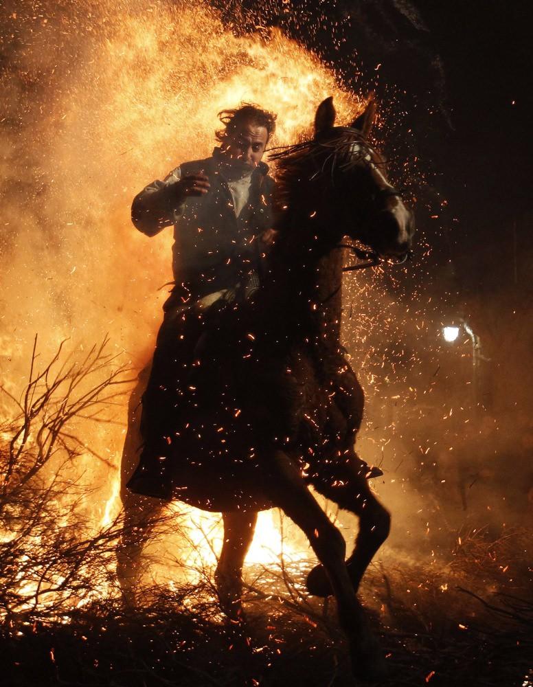 Săptămâna în imagini: ha, ha, ha...haz de necaz 18418454