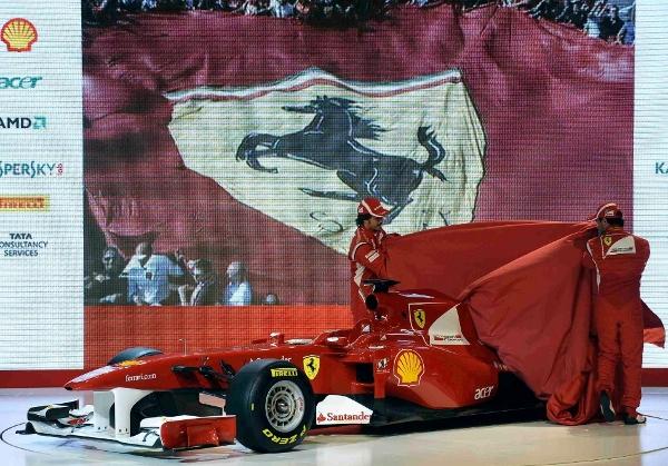 Formula 1: Ferrari a dezvăluit noul monopost F150!